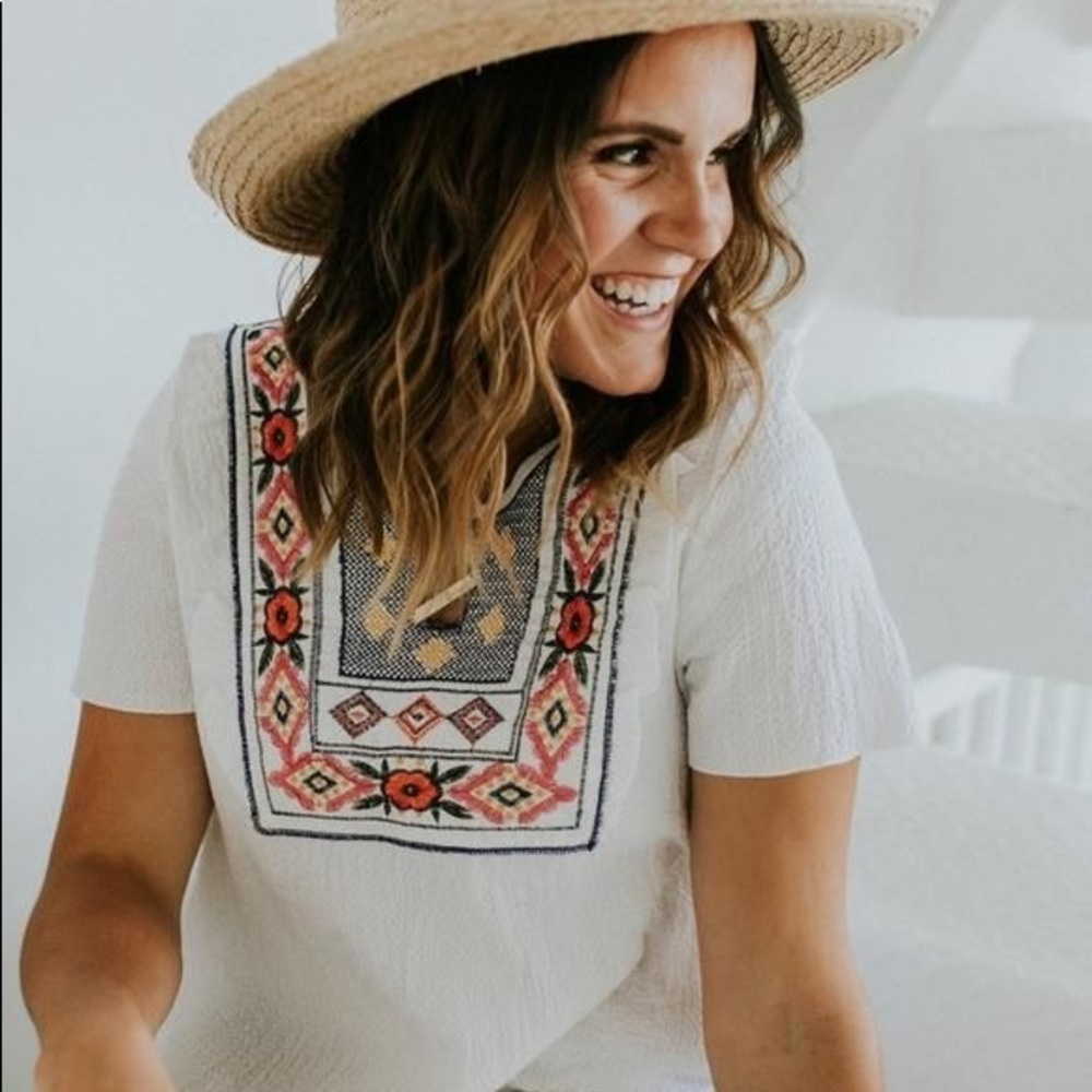 EUC Roolee | Fairen Embroidered Top